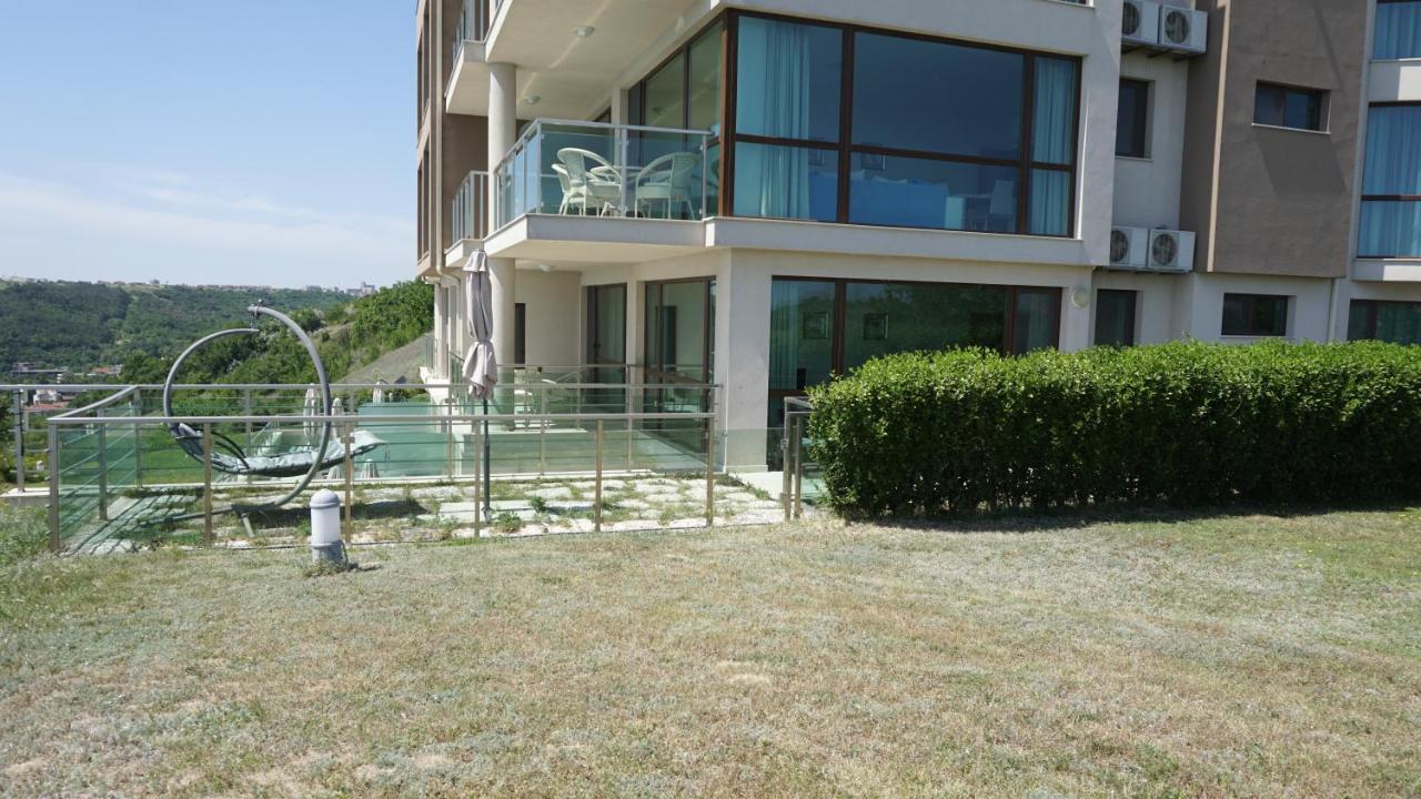 Calithea Complex Aparthotel Kavarna Buitenkant foto